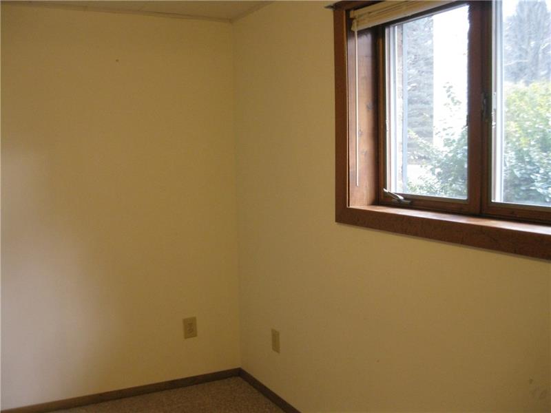 628 Unionville Road Butler, PA 16001 - Photo 10 of 21 Lower level bedroom.