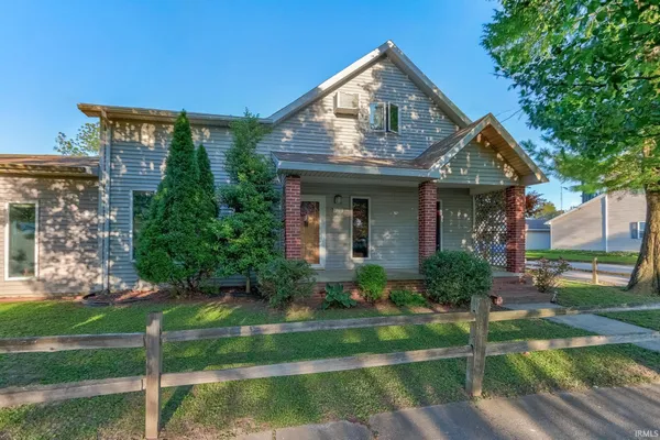 $375,000 | 728 South Gibson Street, Princeton, IN 47670