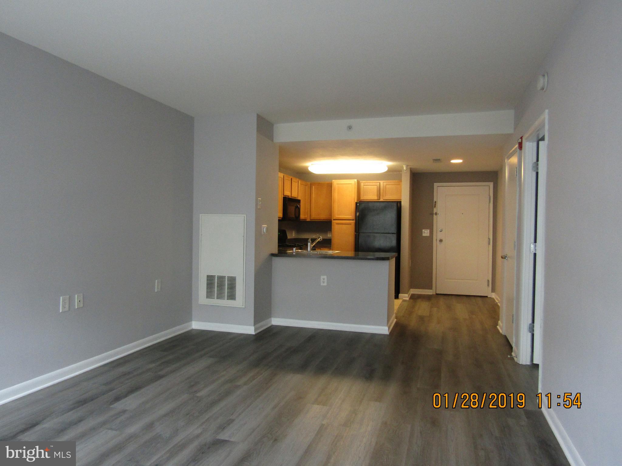 350 G Street Southwest, Unit N522 Washington, DC 20024 - Photo 22 of 36 Living Dining Combo