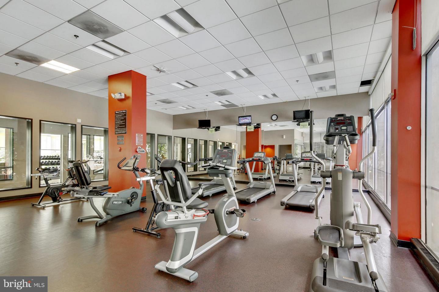 350 G Street Southwest, Unit N522 Washington, DC 20024 - Photo 25 of 36 Gym