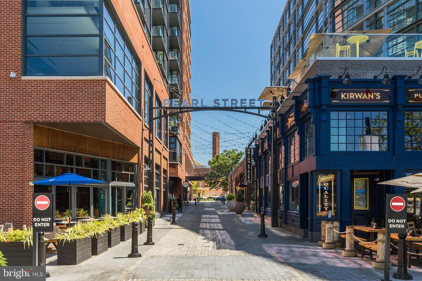 350 G Street Southwest, Unit N522 Washington, DC 20024 - Photo 34 of 36 The Wharf