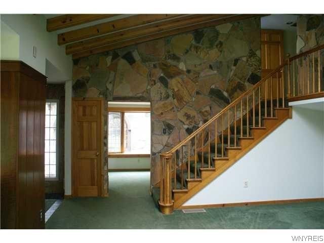 7132 Taylor Road Boston, NY 14075 - Photo 6 of 15 Family room