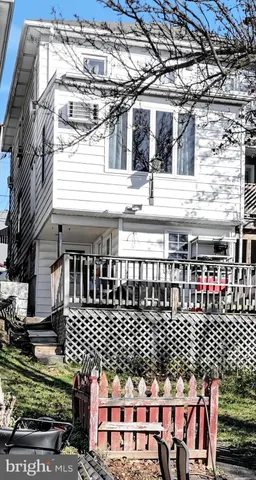 a front view of a building