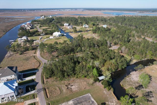 1446 Hanakealoha Place Diamondhead, MS 39525 - Photo 4 of 8 20220404210841871745000000-o