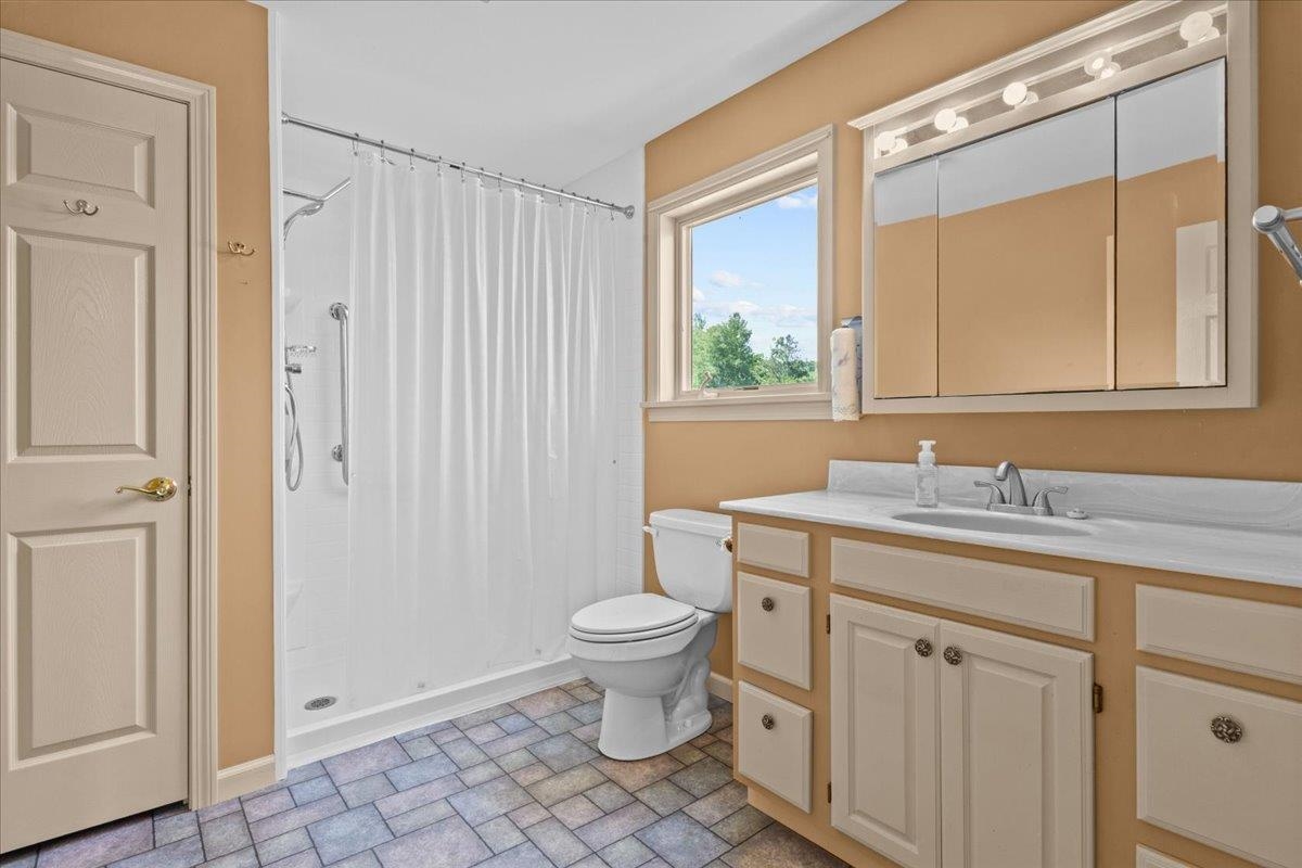 186 Worcester View Lane Morristown, VT 05661 - Photo 26 of 32