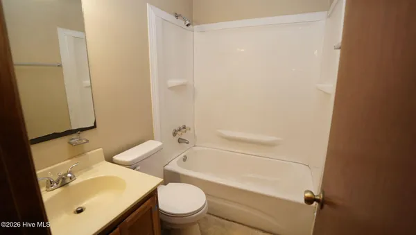 $1,525 | 103 North Ginger Drive, Hubert, NC 28539