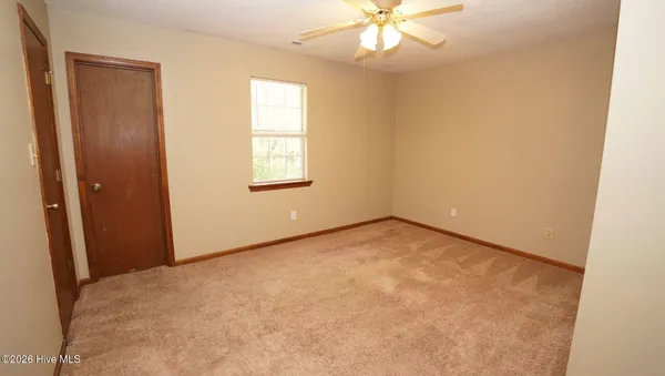 $1,525 | 103 North Ginger Drive, Hubert, NC 28539
