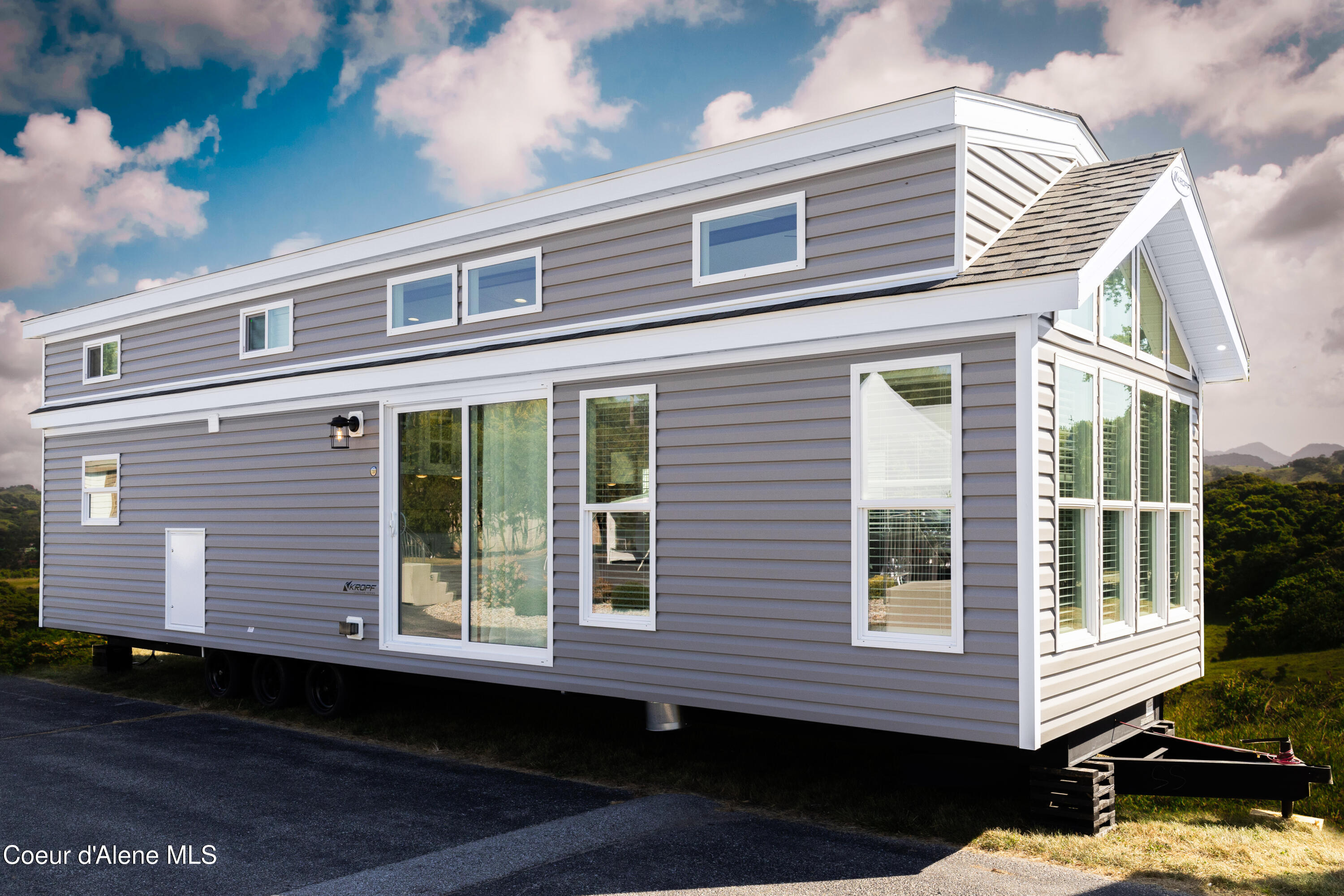 Kropf Homes 2024 - Exterior - Unit 2