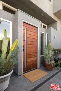 $1,599,000 | 2408 34th Street, Unit 5, Santa Monica, CA 90405