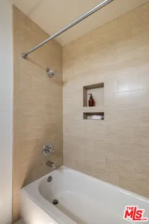 $1,599,000 | 2408 34th Street, Unit 5, Santa Monica, CA 90405