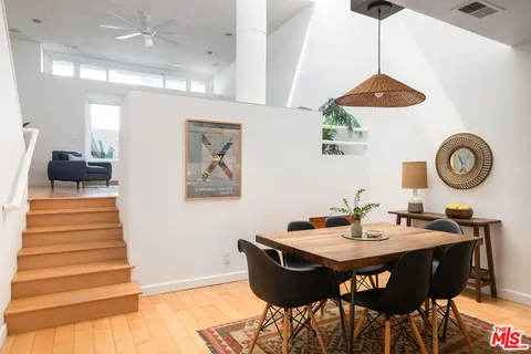 $1,599,000 | 2408 34th Street, Unit 5, Santa Monica, CA 90405