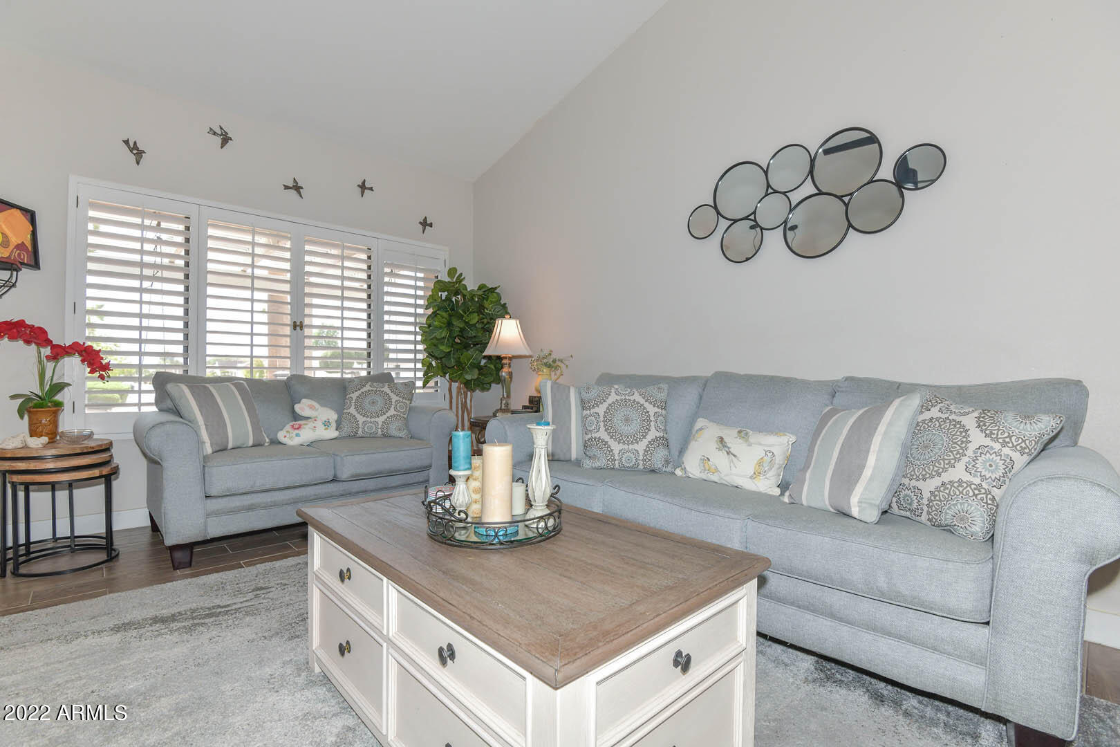 1126 East Wagoner Road Phoenix, AZ 85022 - Photo 5 of 40 Living Room3