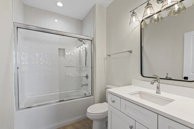 a view of an entryway with staircase