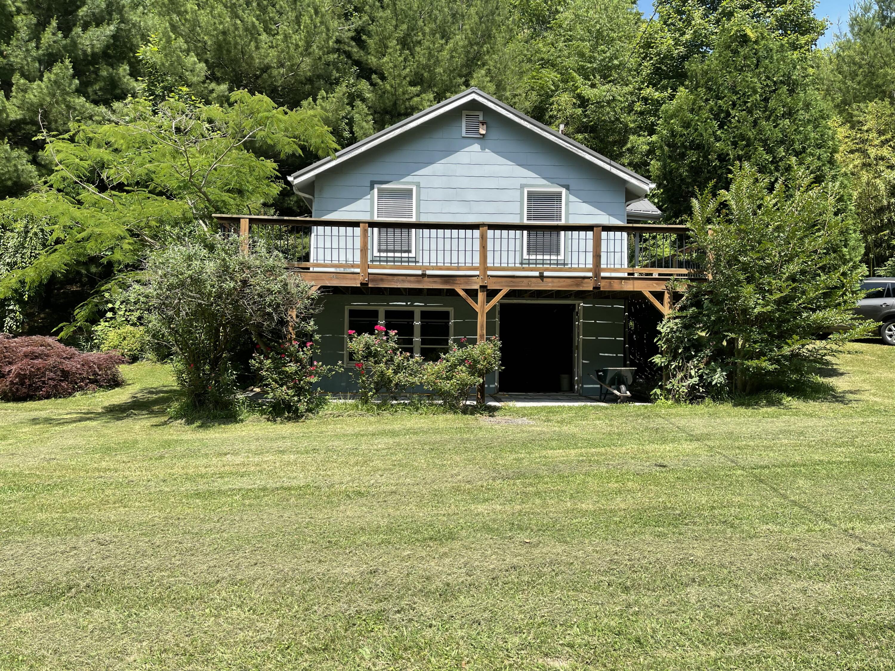 148 Fish Springs Road Hampton, TN 37658 - Photo 20 of 25 IMG_1840