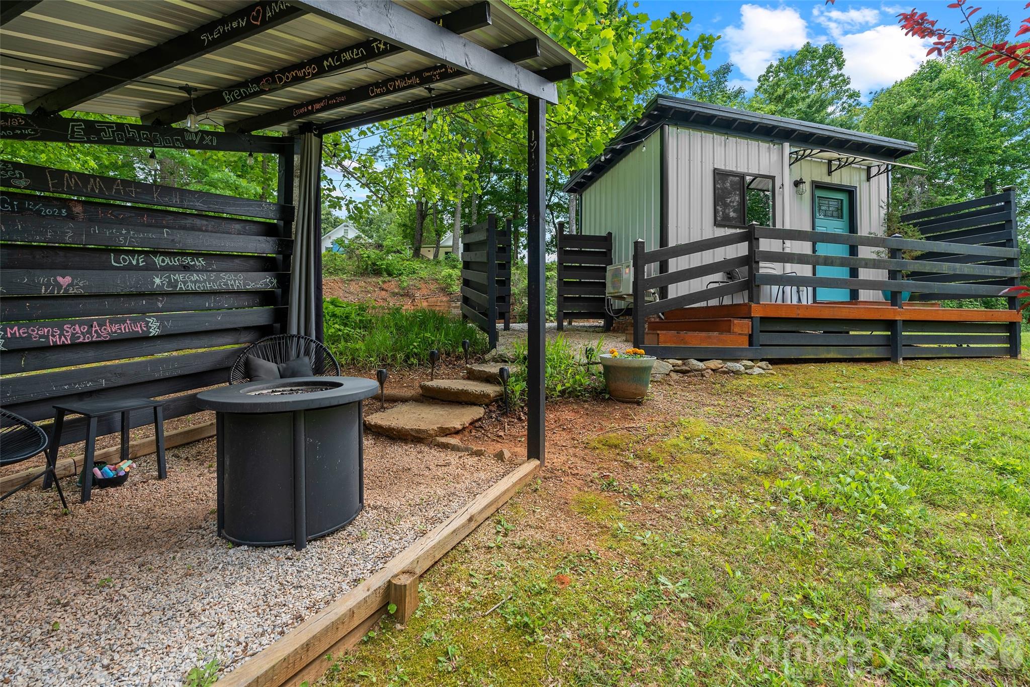 787 Ridge Road Marion, NC 28752 - Photo 24 of 37