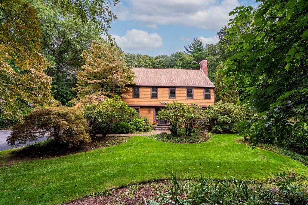 81 Draper Road Wayland, MA 01778 - Photo 1 of 39