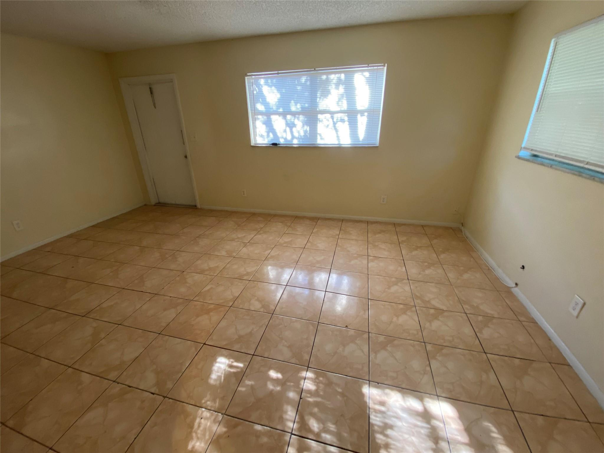 7625 Southwest 10th Street North Lauderdale, FL 33068 - Photo 13 of 20 Photo 13