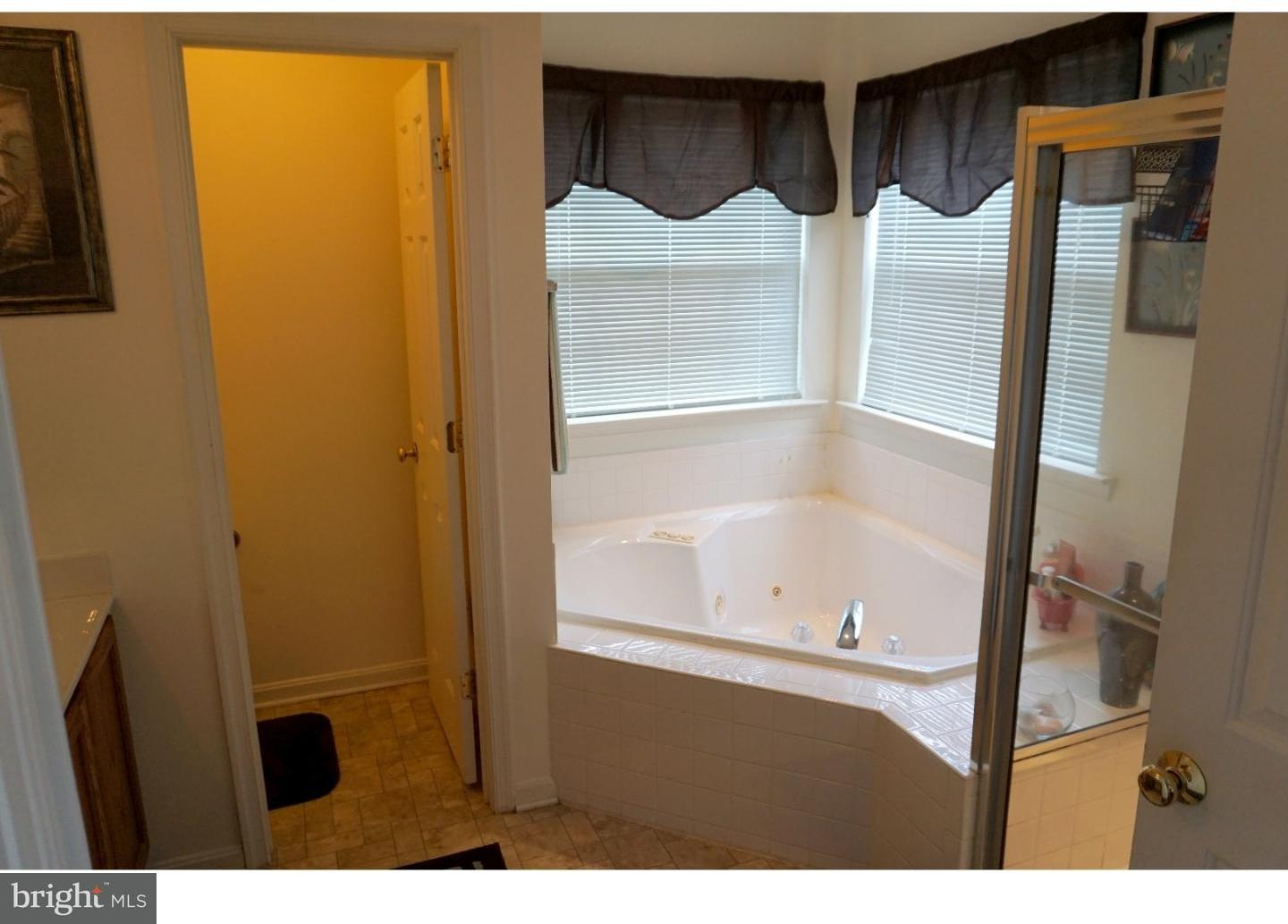 17 Bancroft Road New Castle, DE 19720 - Photo 13 of 25 Master Bathroom
