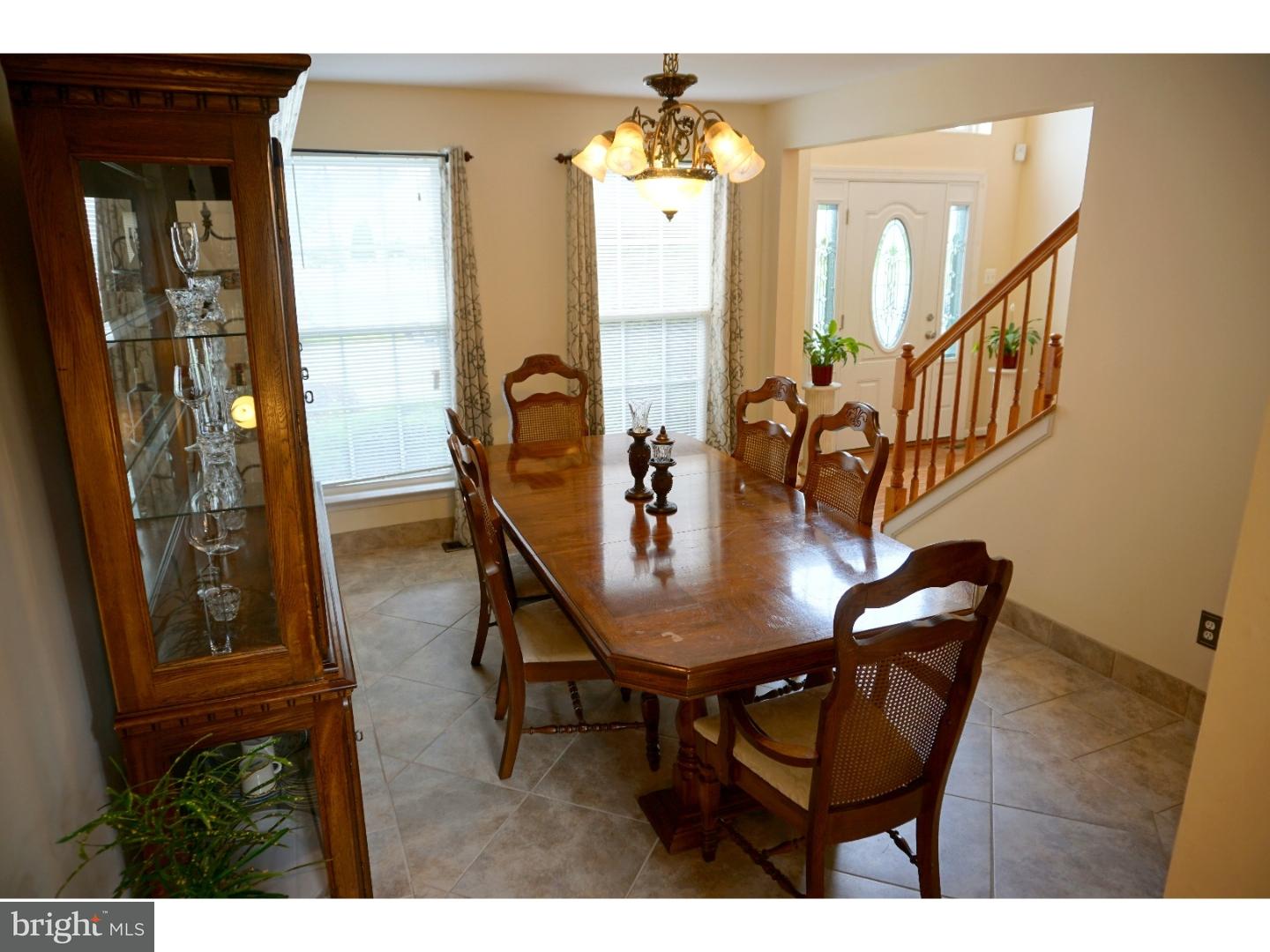 17 Bancroft Road New Castle, DE 19720 - Photo 9 of 25 Dining Room