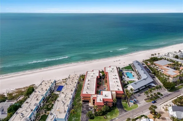 $895,000 | 6006 Gulf Drive, Unit 214, Holmes Beach, FL 34217