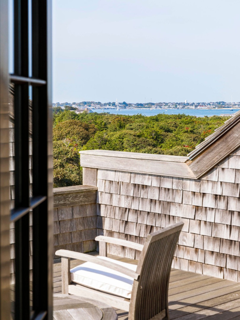 35 Shawkemo Road Nantucket, MA 02554 - Photo 33 of 53 a view of a balcony with an ocean view