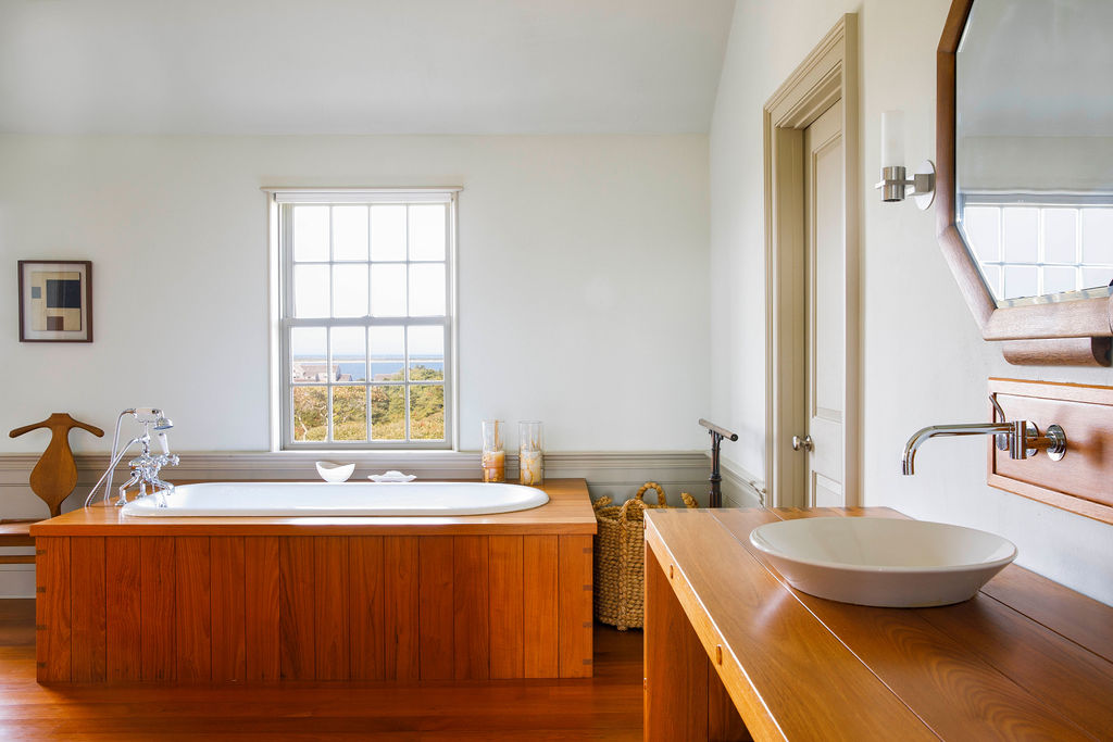 35 Shawkemo Road Nantucket, MA 02554 - Photo 36 of 53 a view of a living room and dining room