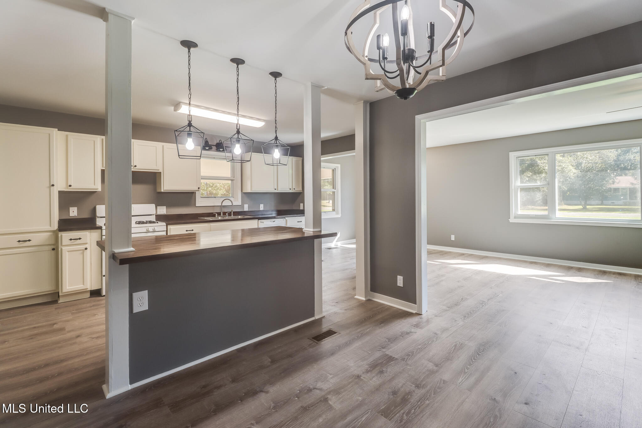 34 37th Street Gulfport, MS 39507 - Photo 8 of 22 IMG_0390