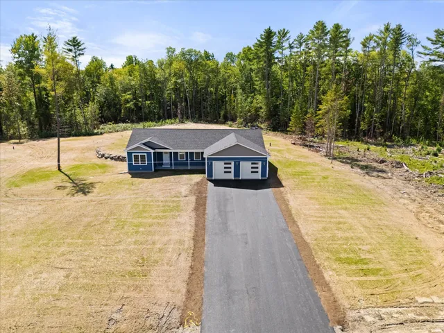 $539,900 | 633 Streamside Avenue, Hermon, ME 04401