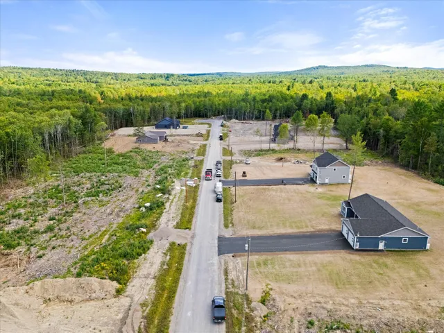 $539,900 | 633 Streamside Avenue, Hermon, ME 04401