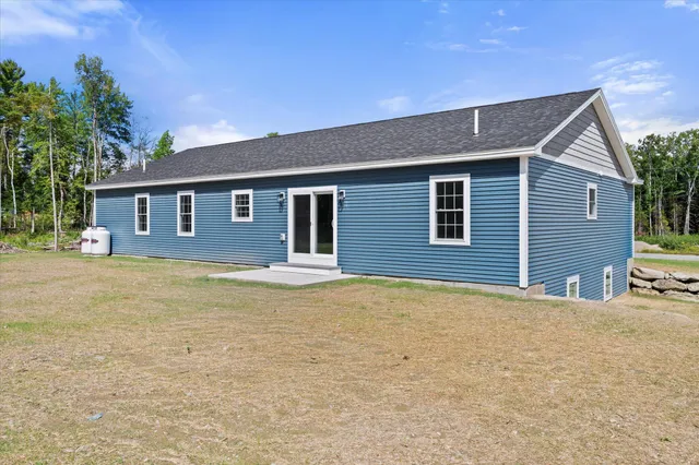 $539,900 | 633 Streamside Avenue, Hermon, ME 04401