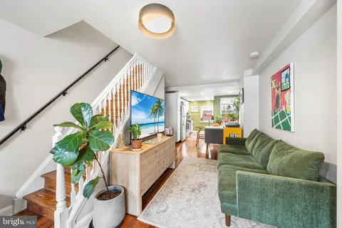 $295,000 | 1567 East Hewson Street, Philadelphia, PA 19125