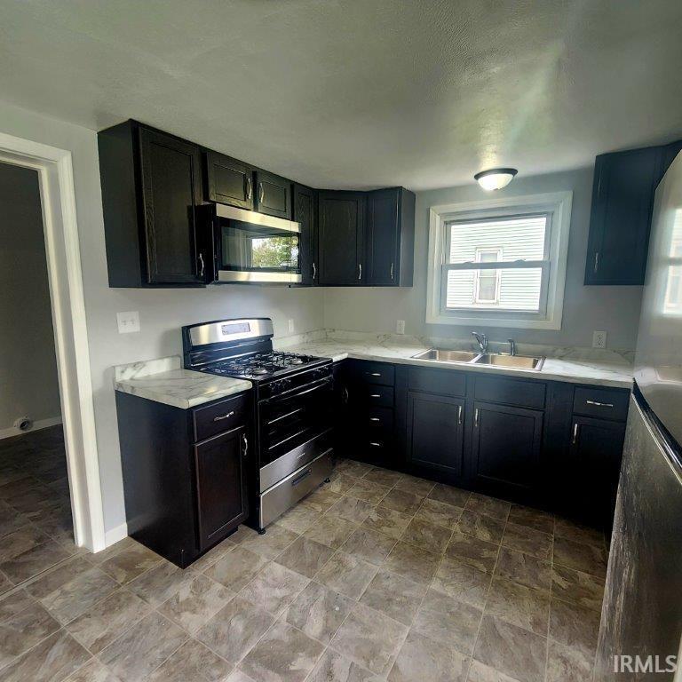 127 South Street Corunna, IN 46730 - Photo 4 of 19