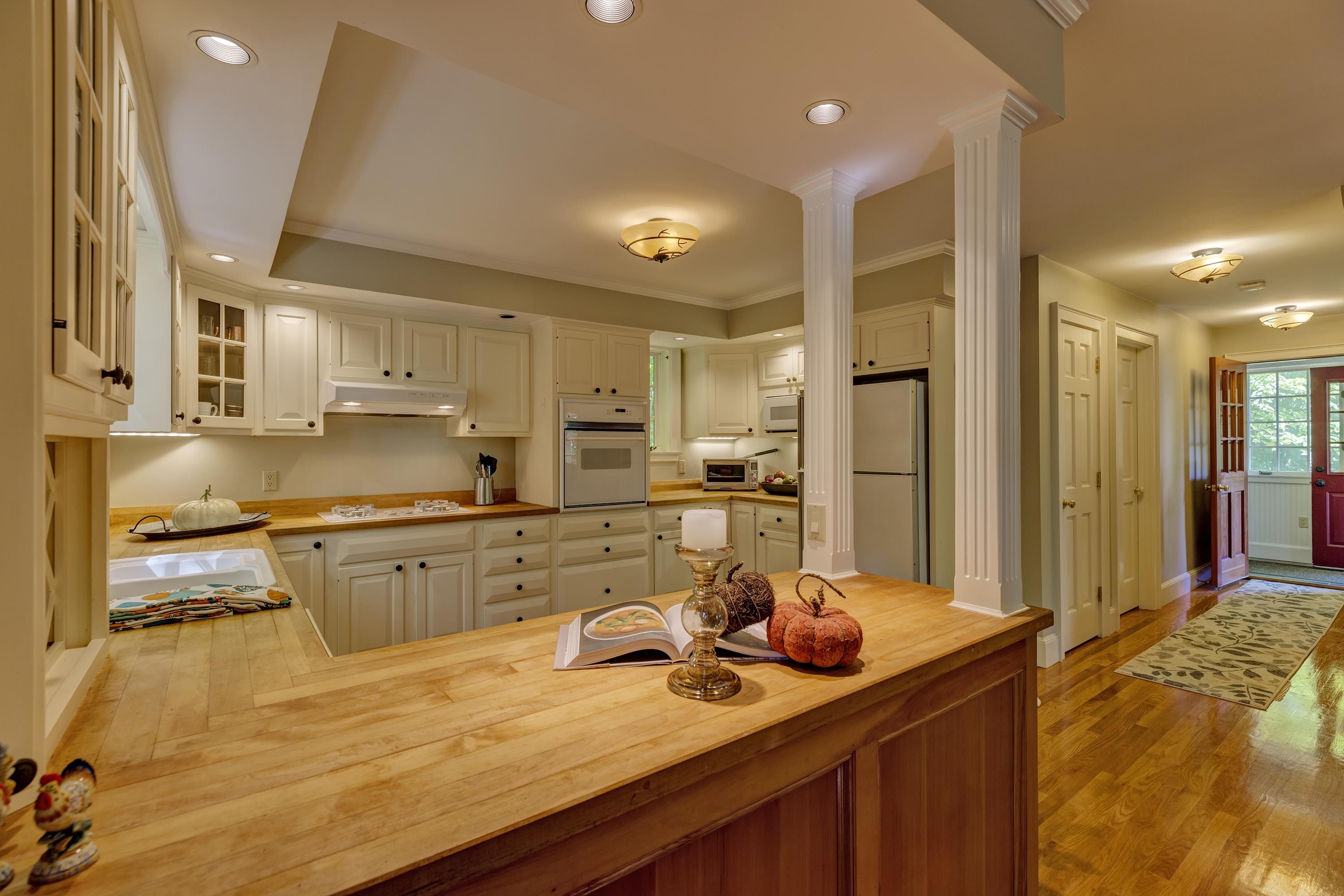 238 Bay Point Road Newbury, NH 03255 - Photo 12 of 34
