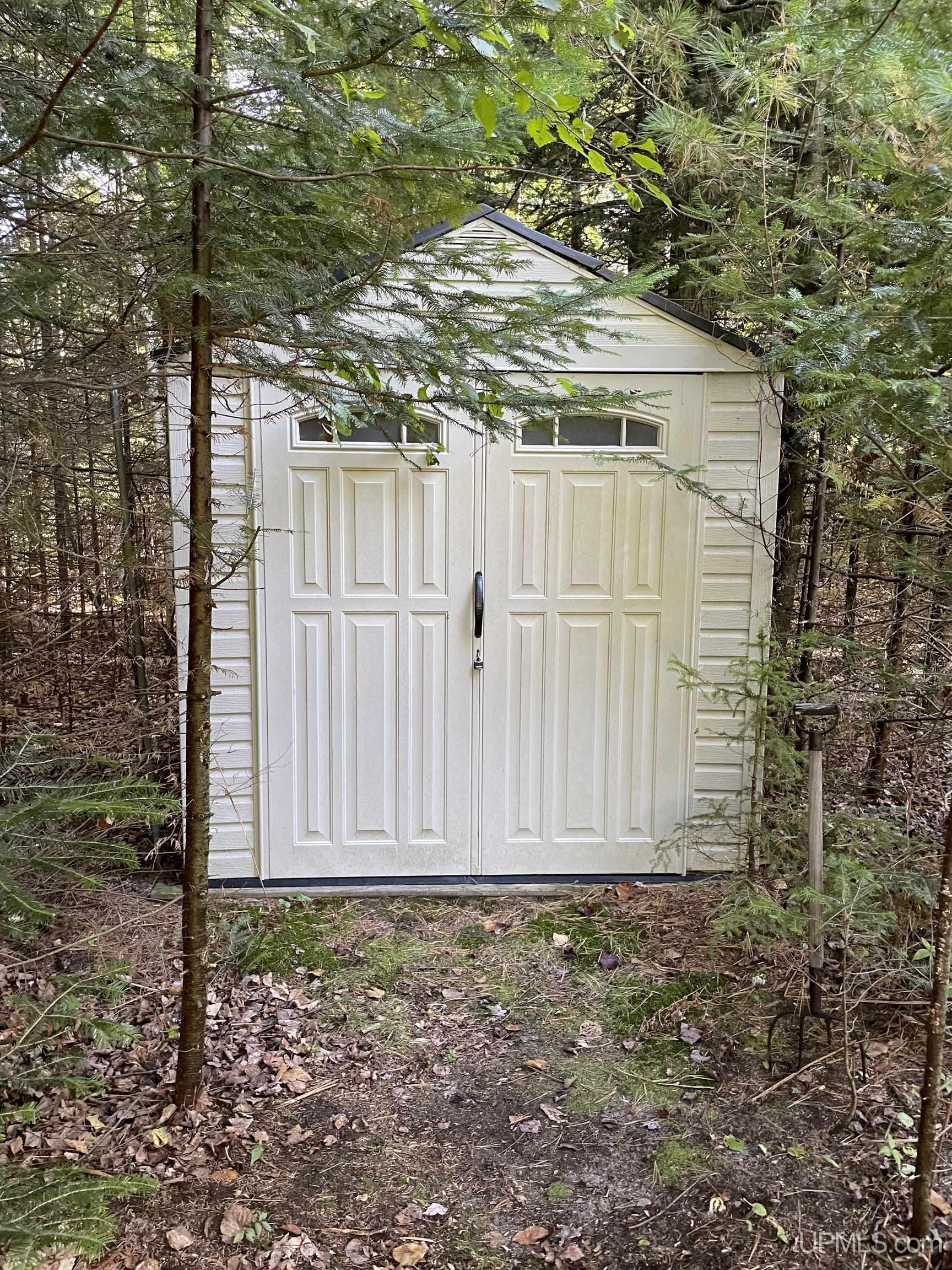 807 Silver Creek Road Marquette, MI 49855 - Photo 69 of 77 Gallery Image 69