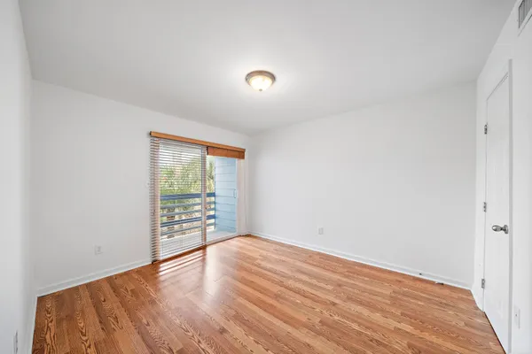 $1,200 | 100 Market Street, Unit 38, Galveston, TX 77550