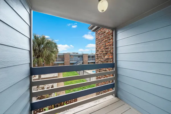 $1,200 | 100 Market Street, Unit 38, Galveston, TX 77550