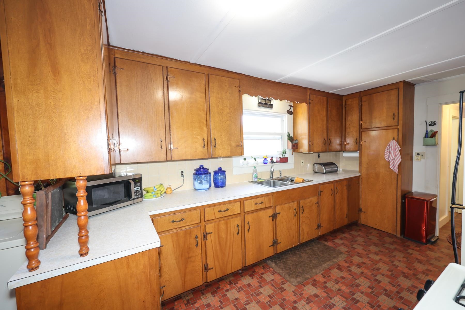 16 Grandview Road Bow, NH 03304 - Photo 14 of 37