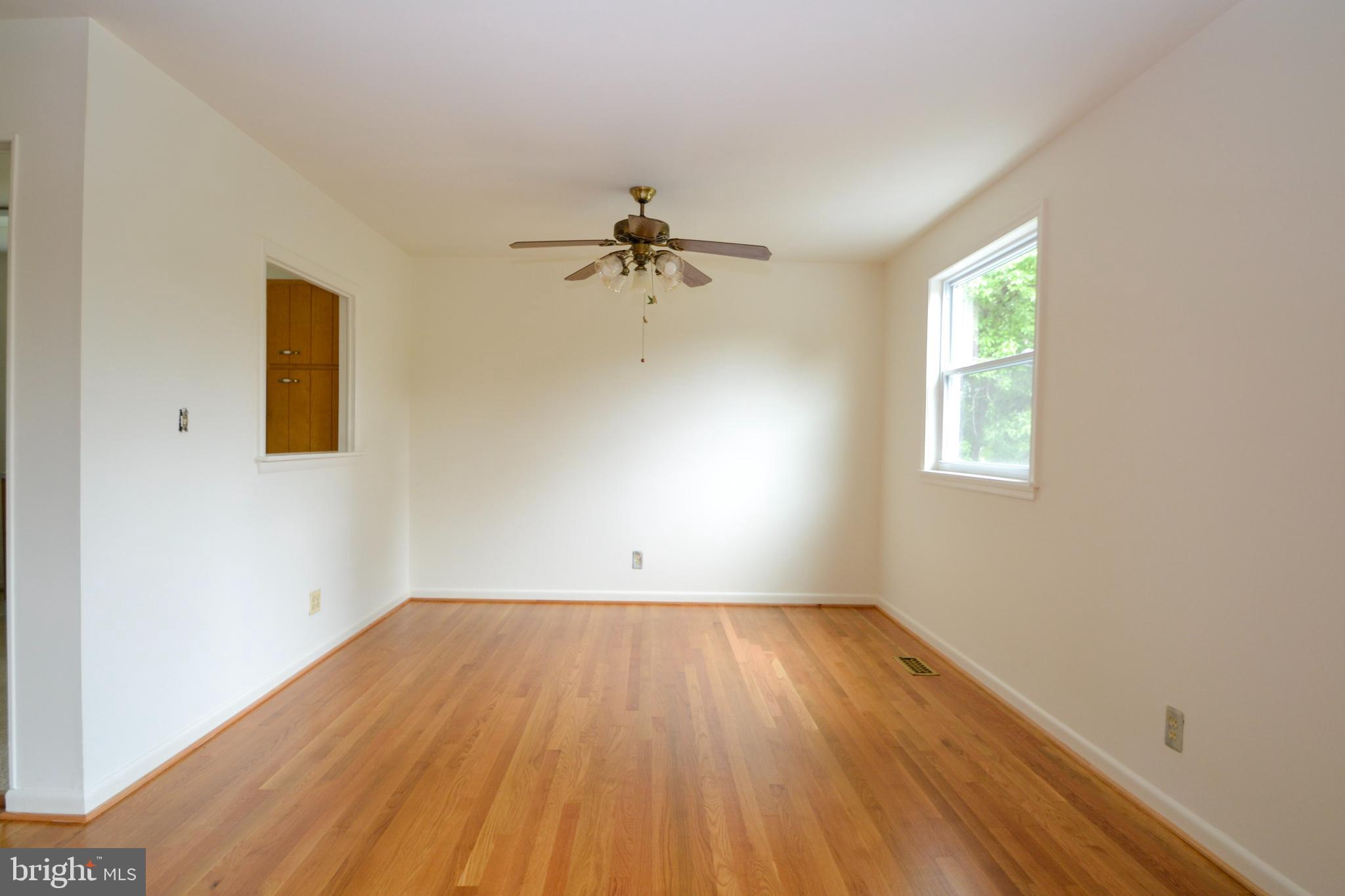 8638 Lucerne Road Randallstown, MD 21133 - Photo 6 of 33 Dining room