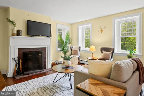 $765,000 | 705 Whites Road, Lansdale, PA 19446