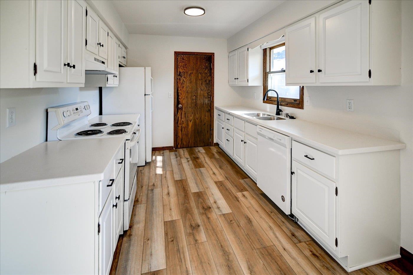 6715 Century Middleton, WI 53562 - Photo 25 of 56