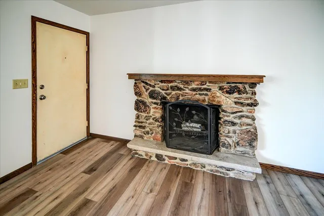 $2,500 | 6715 Century, Middleton, WI 53562