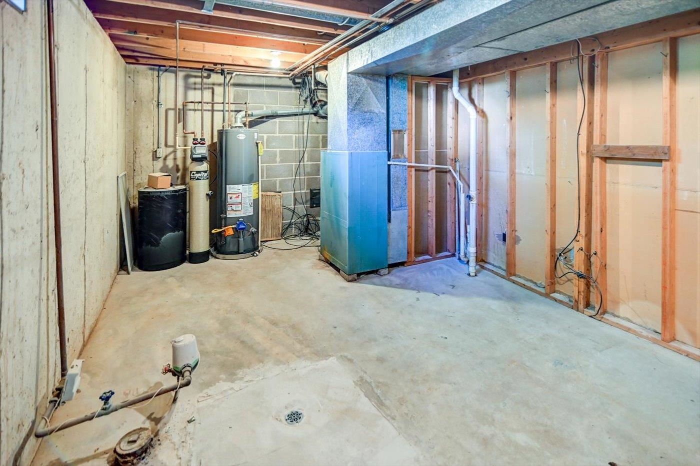 6715 Century Middleton, WI 53562 - Photo 42 of 56