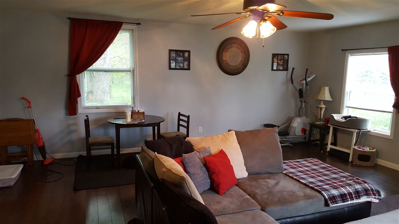 11201 South Morrice Road Morrice, MI 48857 - Photo 5 of 14 31347150-4.JPG
