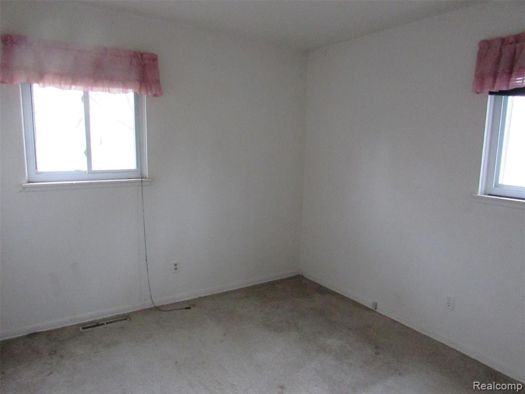 5613 Branch Road Flint, MI 48506 - Photo 12 of 17