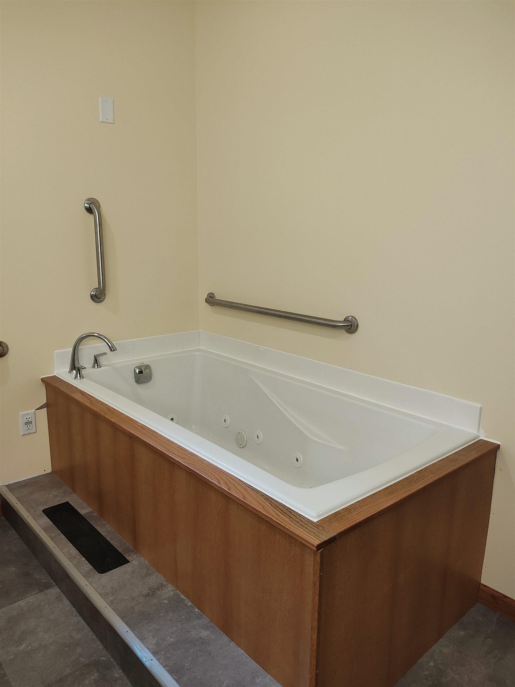8911 South 35 Road Cadillac, MI 49601 - Photo 30 of 31 1925639-cb3f8360-d325-492c-ae0d-d59805b5db02.JPG
