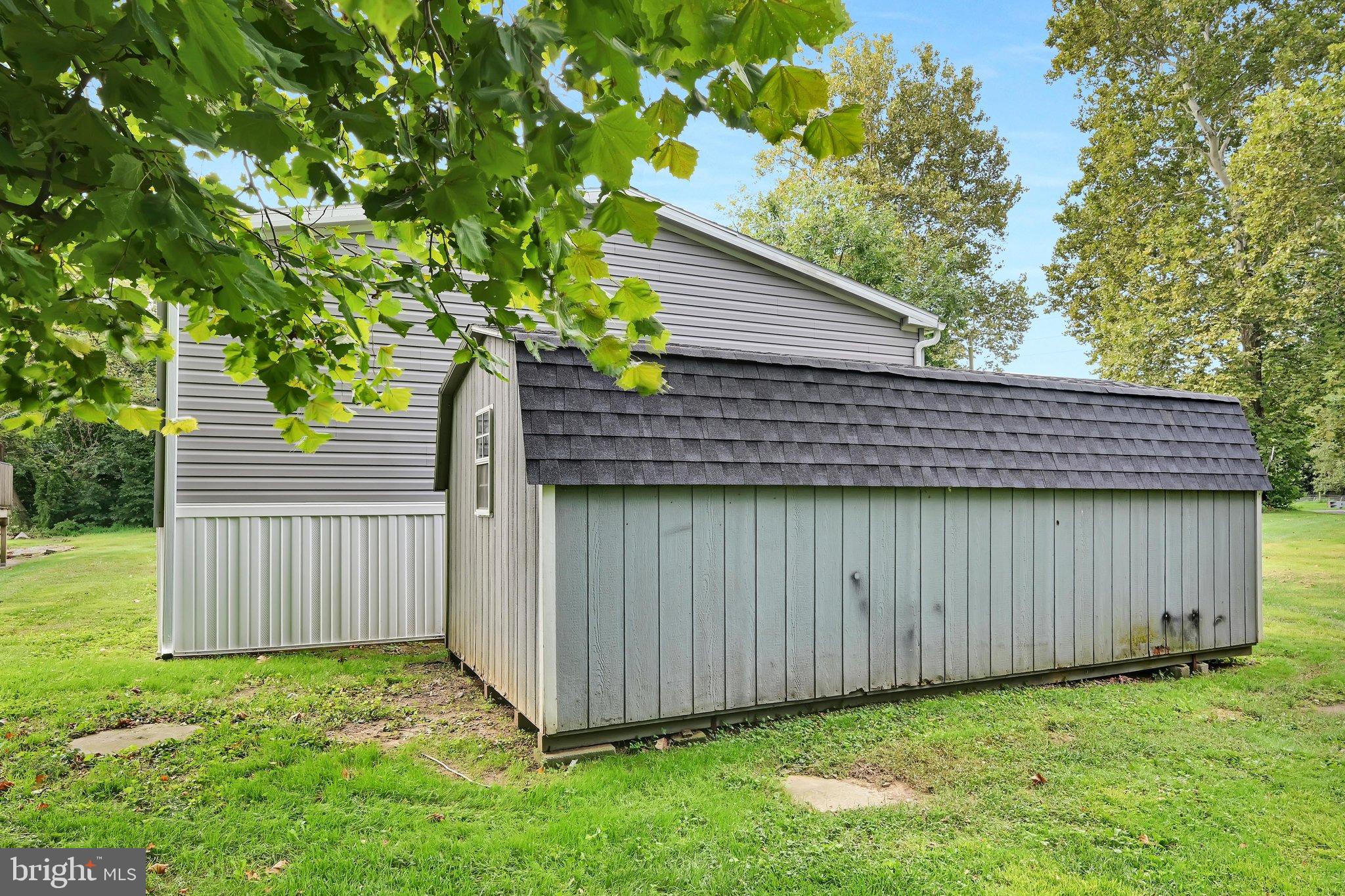 53 Leacock Road Paradise, PA 17562 - Photo 29 of 36 Exterior Side