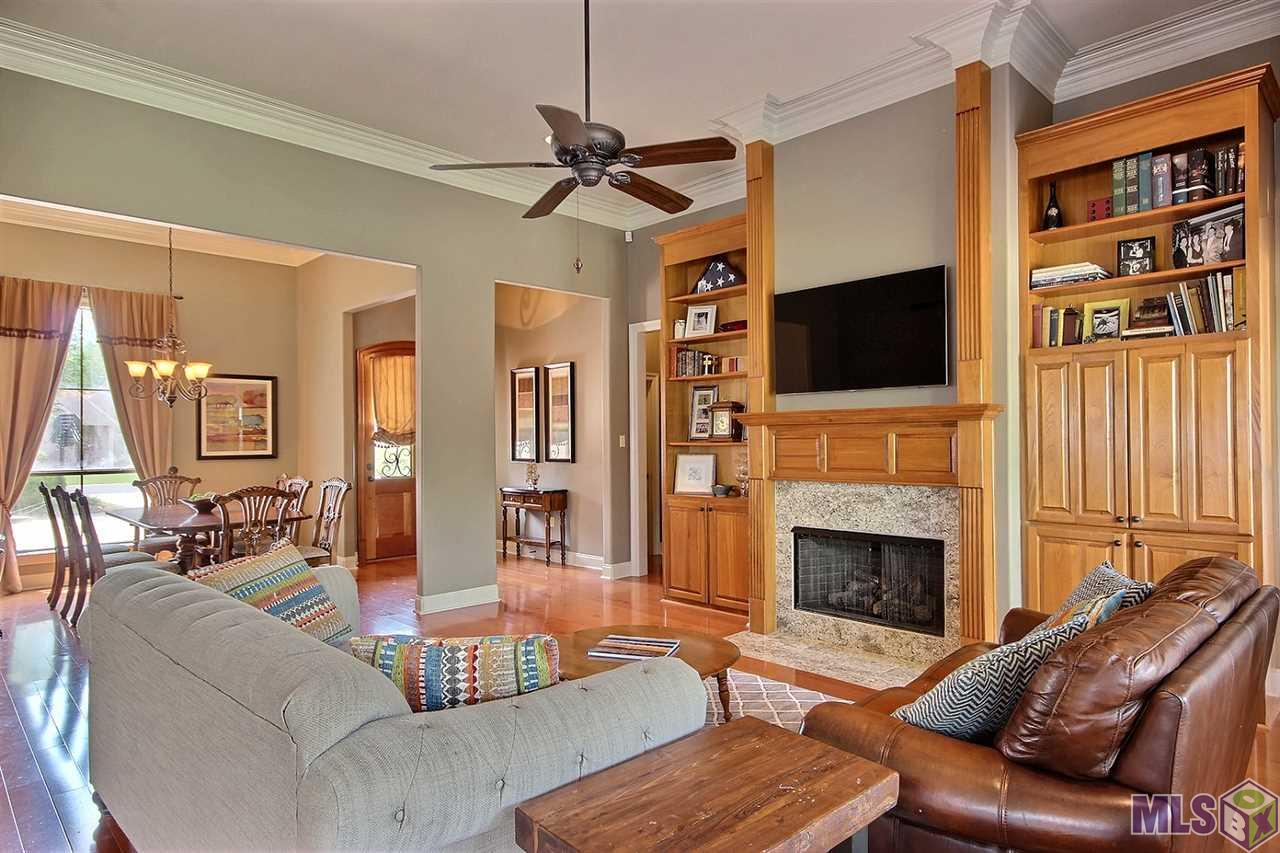 15617 Parkside Court Baton Rouge, LA 70817 - Photo 5 of 31 Gallery Image 5
