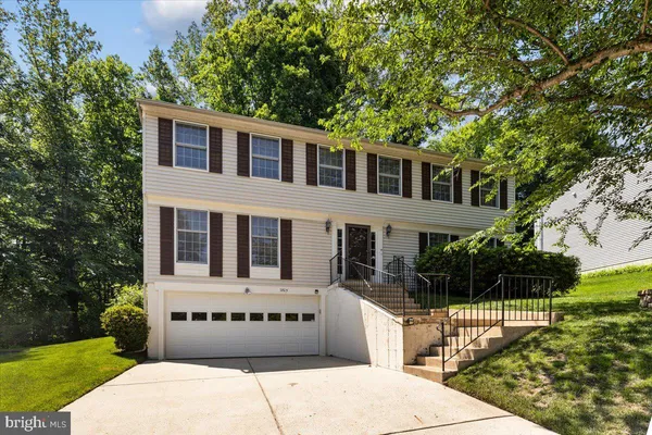 $893,000 | 7805 Roundabout Way, Springfield, VA 22153