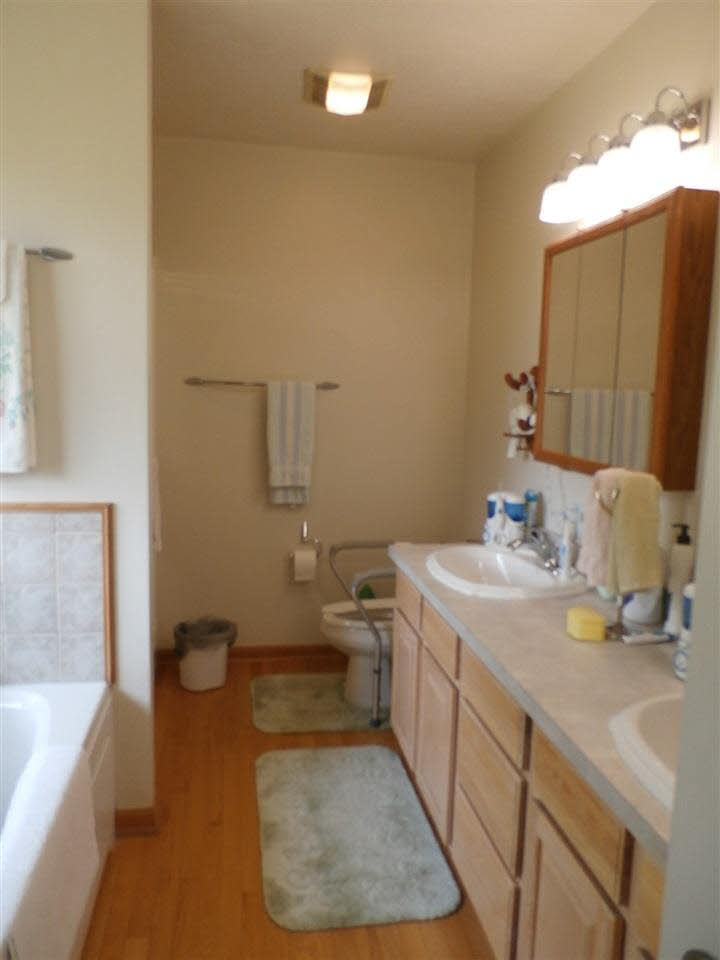 763 West Tyrrell Road Morrice, MI 48857 - Photo 15 of 58 21448850-14.JPG