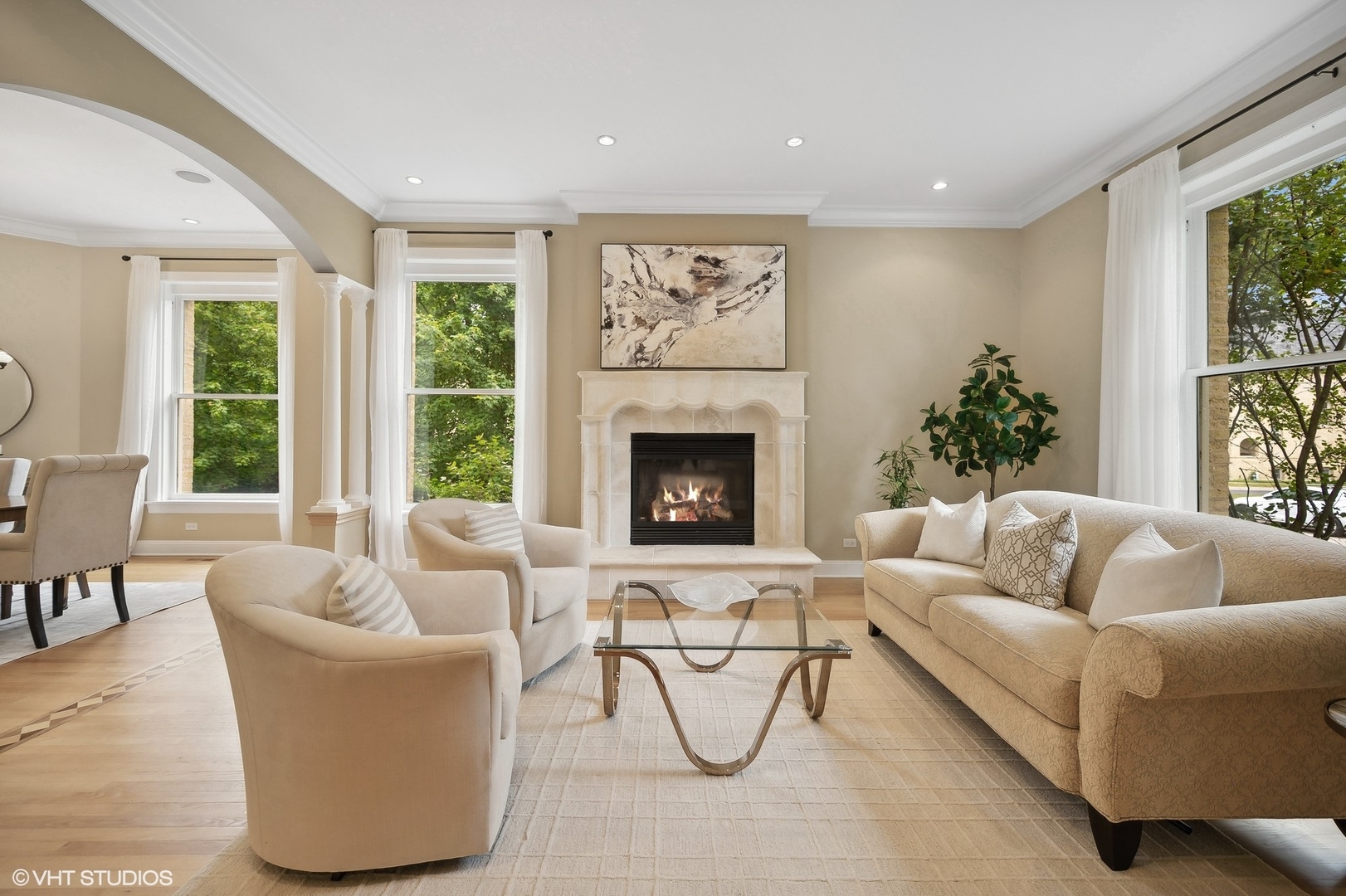41 Scott Loop Highland Park, IL 60035 - Photo 6 of 50 a living room with furniture and a fireplace